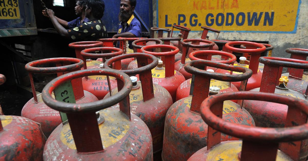 Delhi Police Nab Trio for Illegally Hoarding and Distributing LPG Cylinders