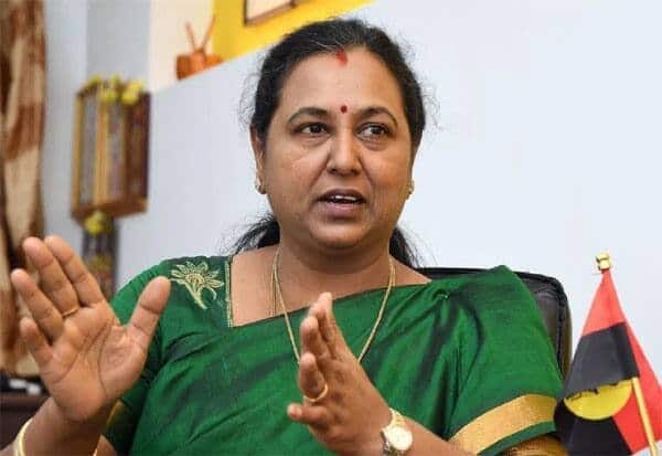  தமிழக மக்கள் ‘ரீல்ஸ்’ மோகத்தில் இருக்கின்றனர்; கண்டுபிடித்தார் பிரேமலதா