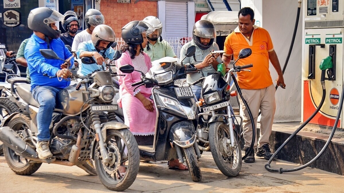 Petrol, diesel prices increased by 90 paise, second hike in 5 days